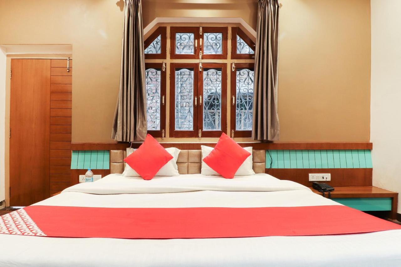Ayodhya Oyo 26781 Hotel Raghupati المظهر الخارجي الصورة