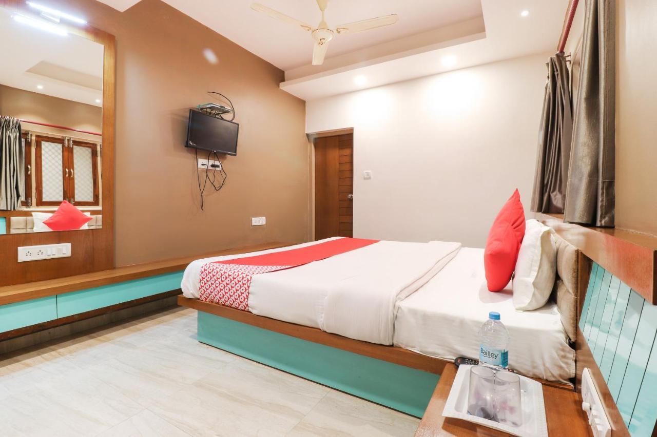 Ayodhya Oyo 26781 Hotel Raghupati المظهر الخارجي الصورة