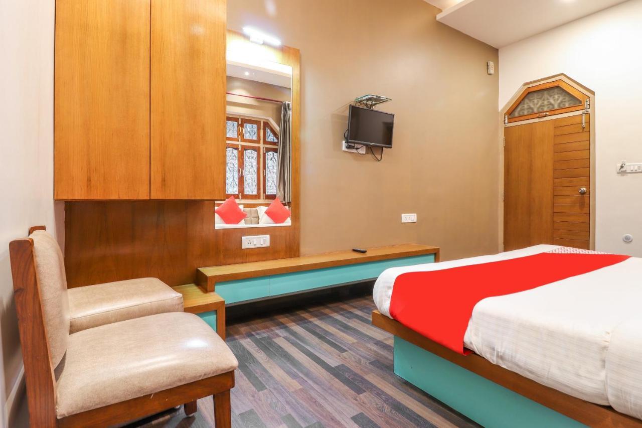Ayodhya Oyo 26781 Hotel Raghupati المظهر الخارجي الصورة