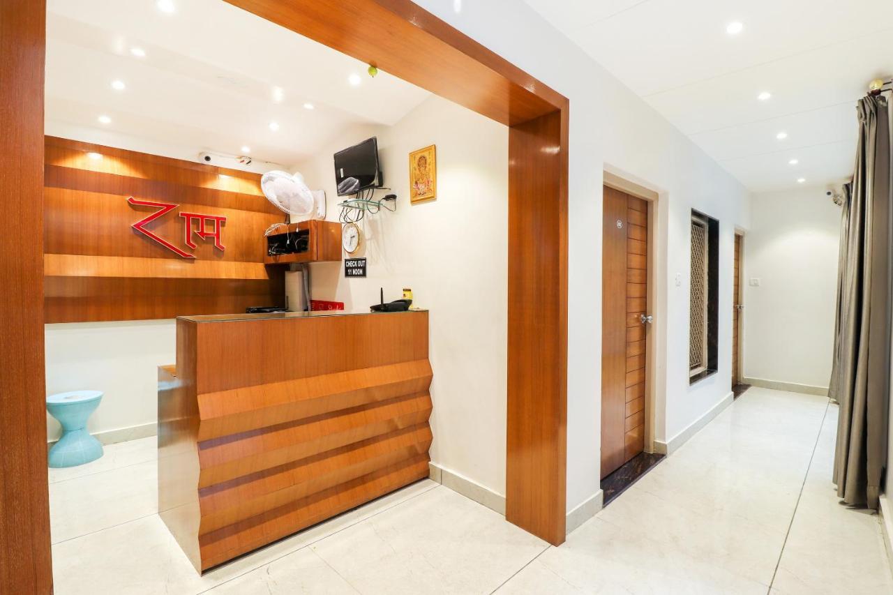 Ayodhya Oyo 26781 Hotel Raghupati المظهر الخارجي الصورة