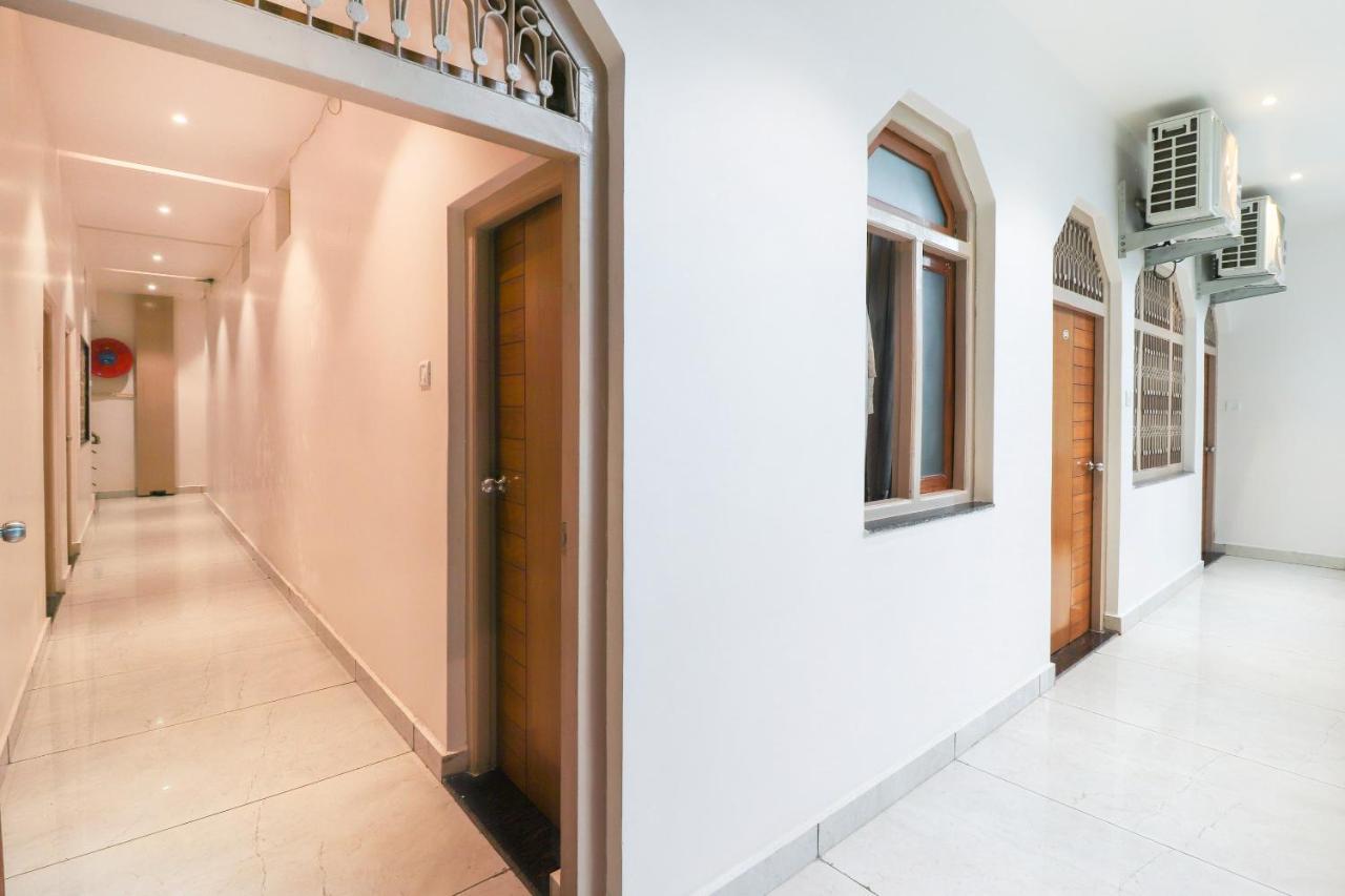Ayodhya Oyo 26781 Hotel Raghupati المظهر الخارجي الصورة
